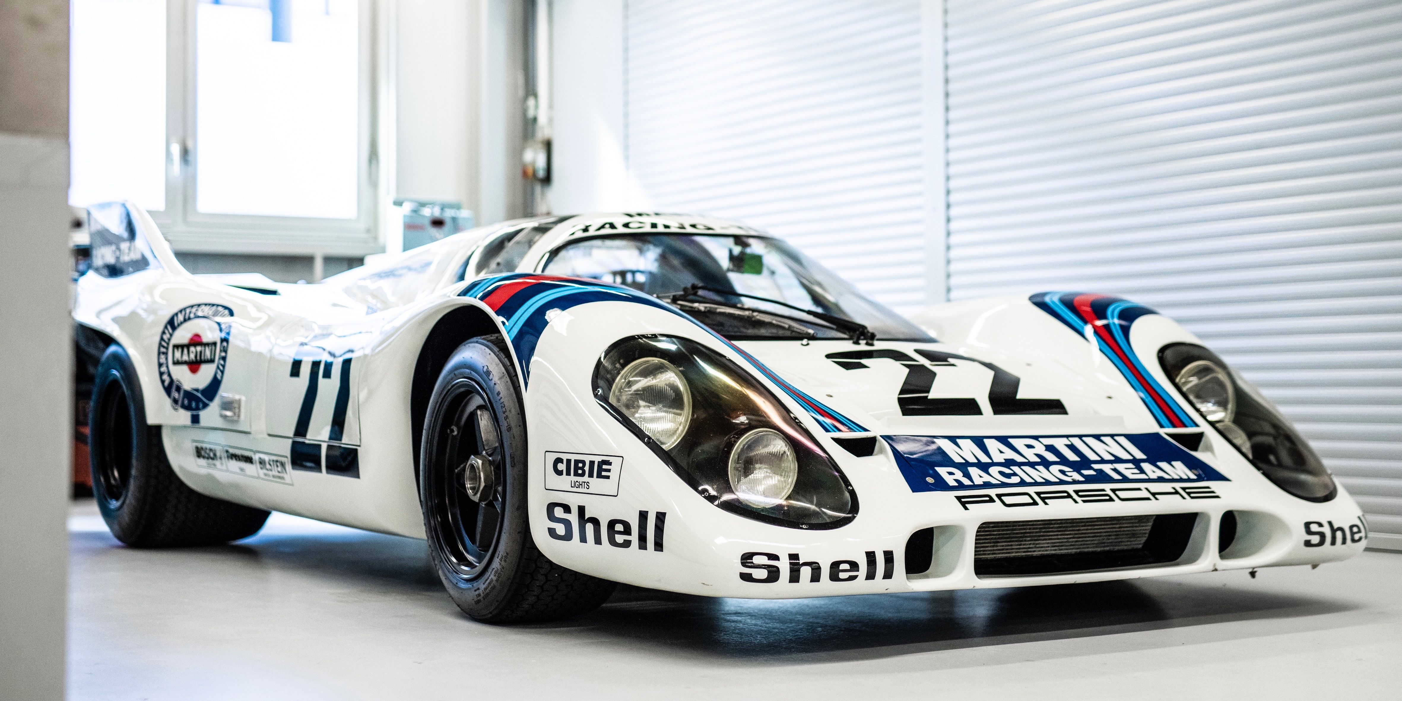 martini 917 livery racing white garage