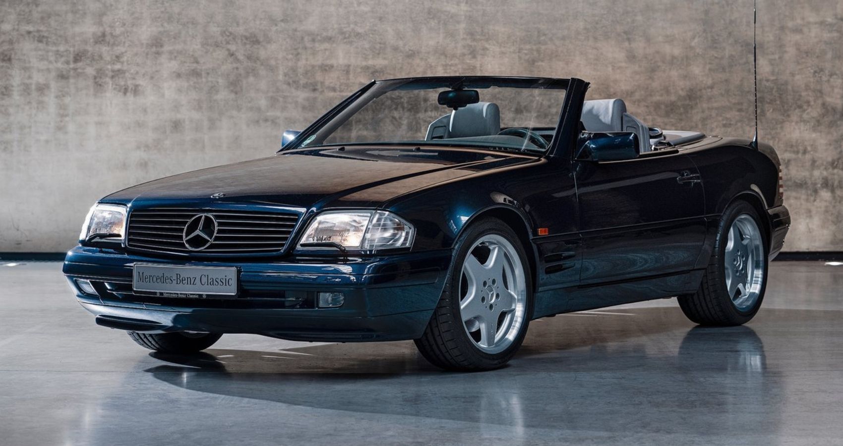 Mercedes-Benz SL 600 (1995) - Front Angle