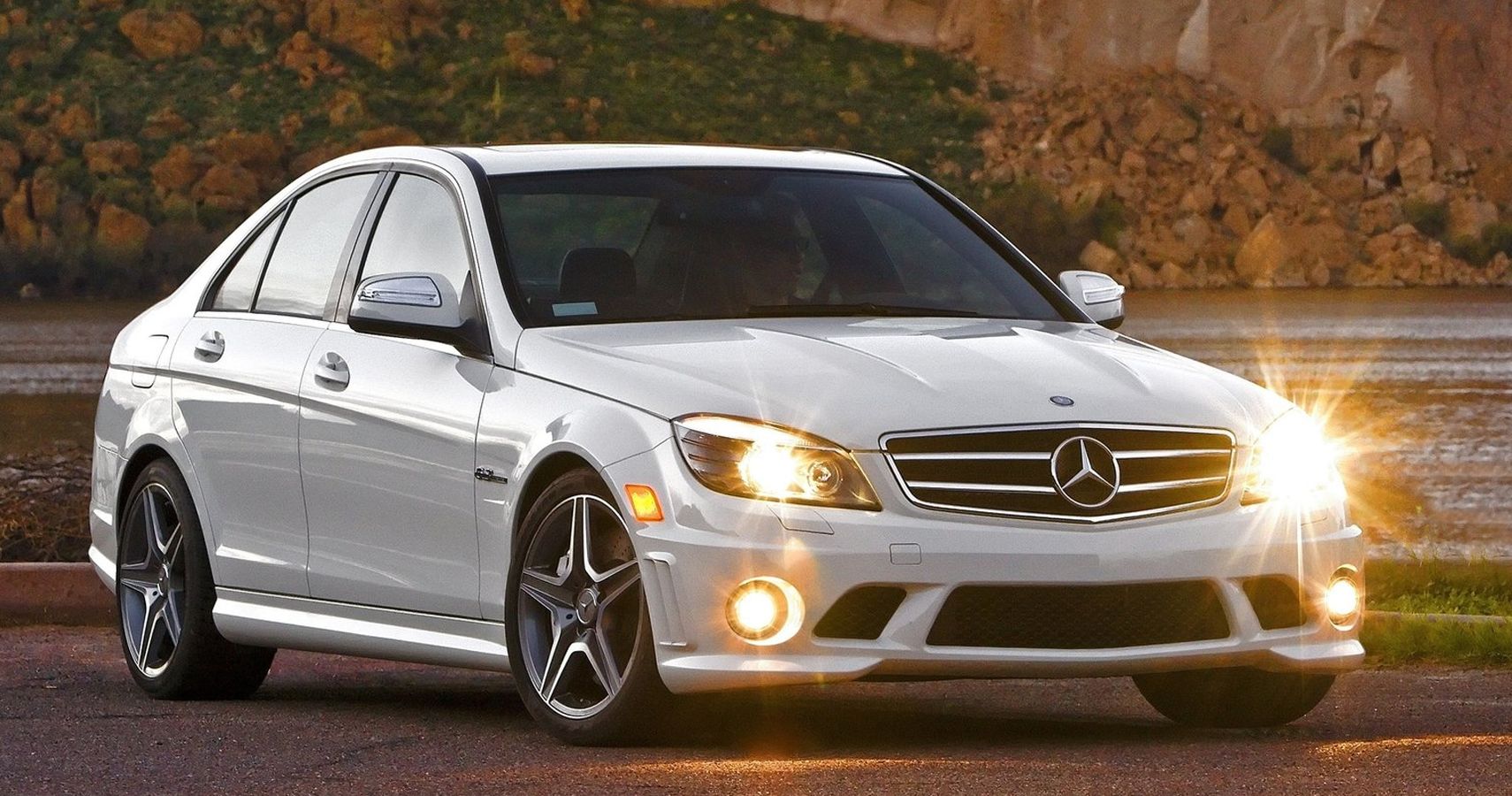 A Guide To Buying A 2008-2015 Mercedes-Benz C63 AMG (W204)