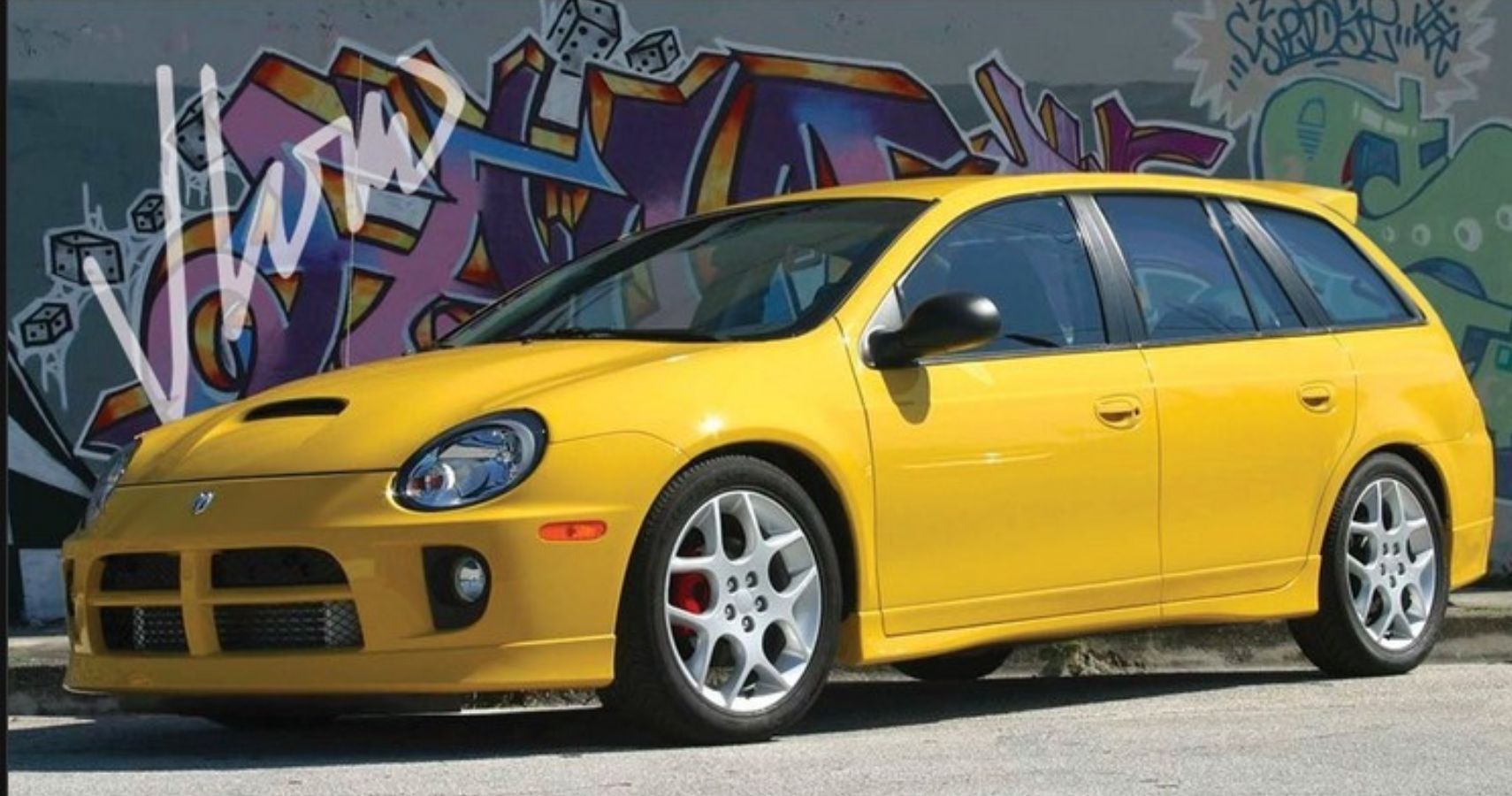 This Dodge Neon SRT4 Wagon Render Is The Quick Baby Brother To The