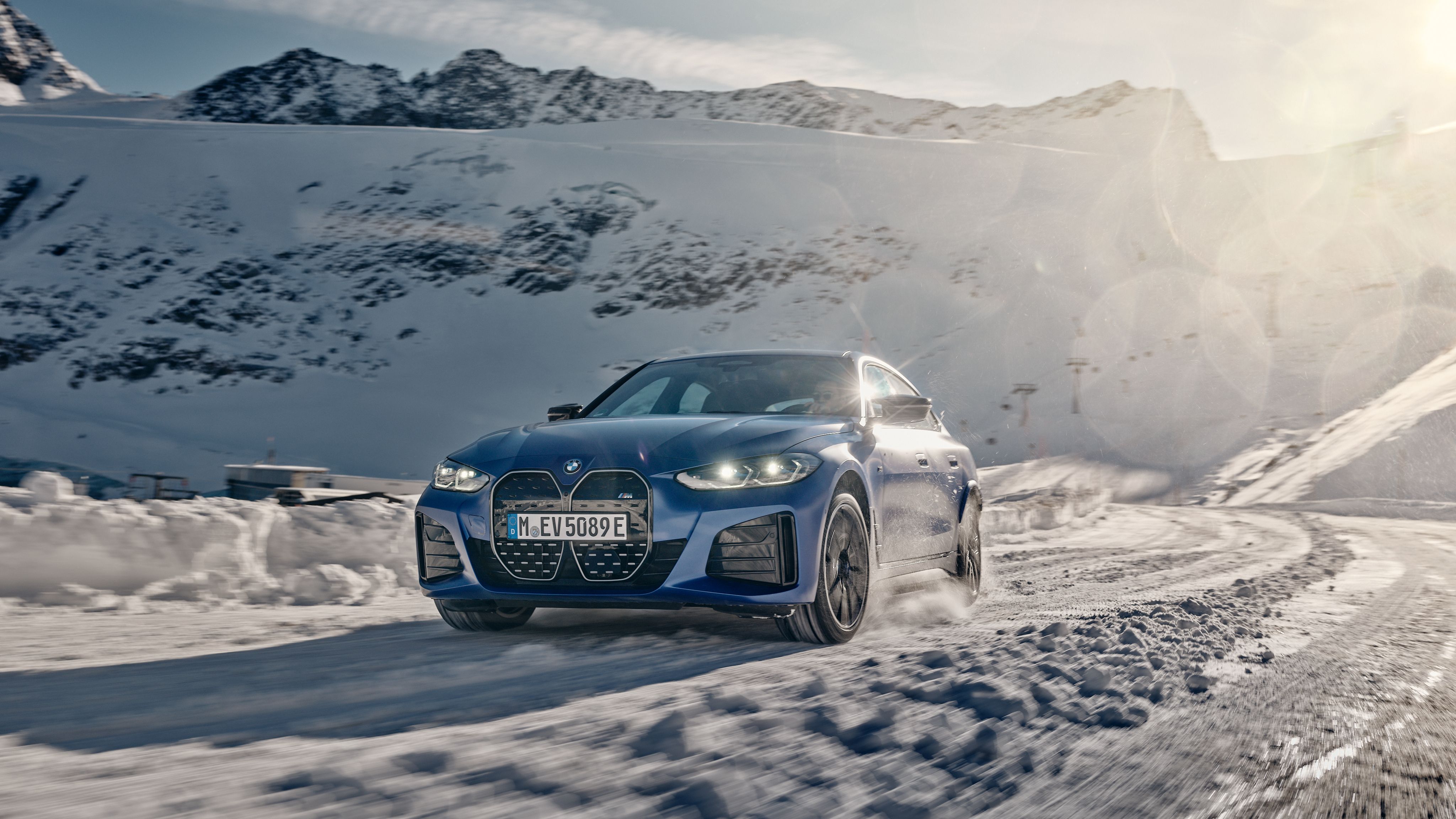 BMW i4 M50 - Snow