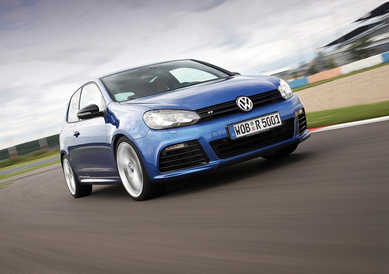 A Detailed Look At The Mk6 Volkswagen Golf R