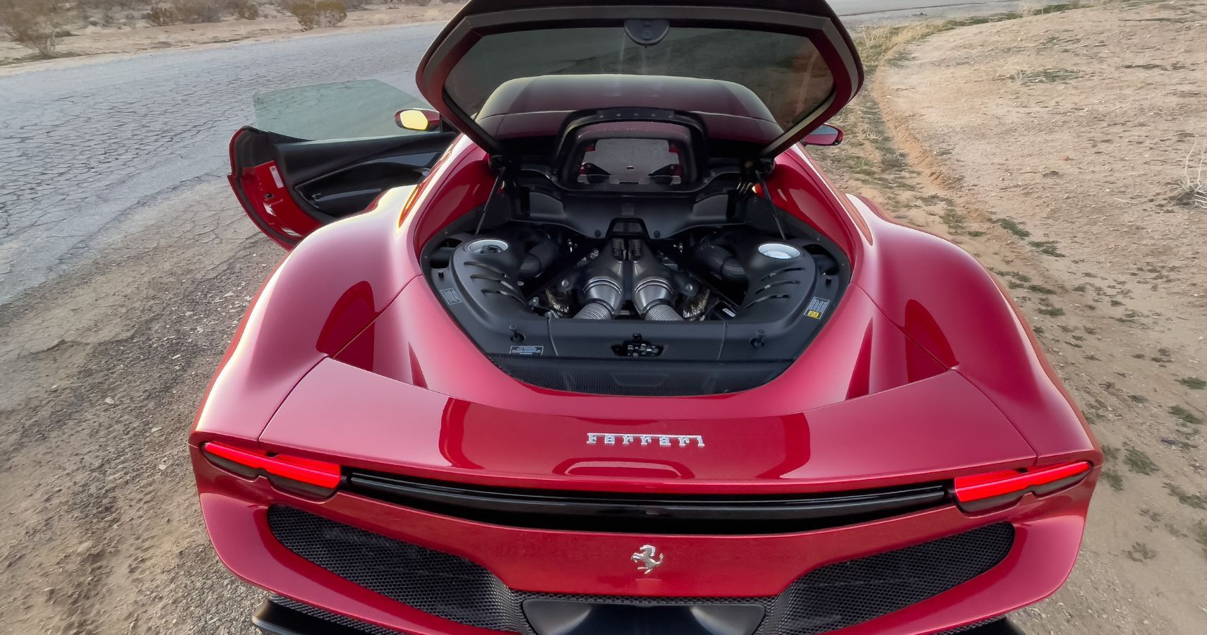 Двигатель Ferrari 296 GTB 2022 года