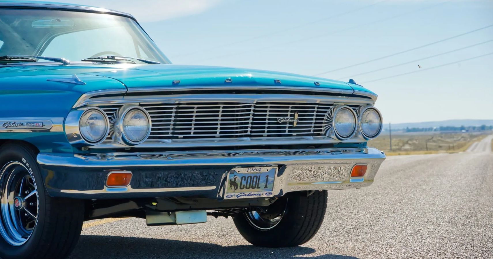 1964-ford-galaxie-500-front-exterior-perspective