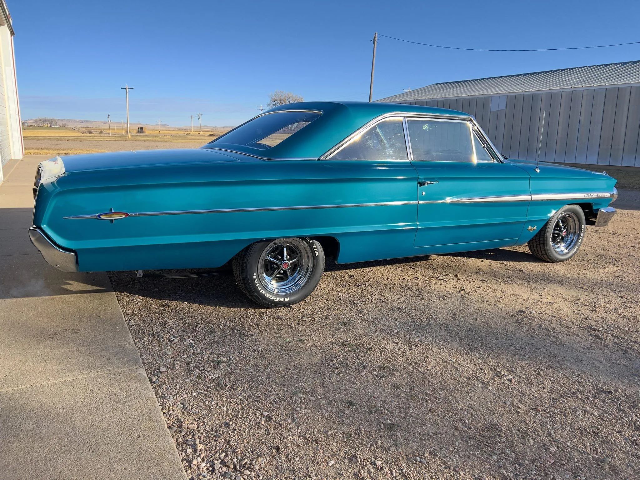 1964-ford-galaxie-500-rear-exterior-angle