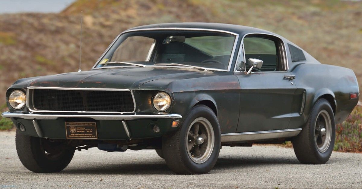 1968 Ford Mustang Bullitt Green Parked
