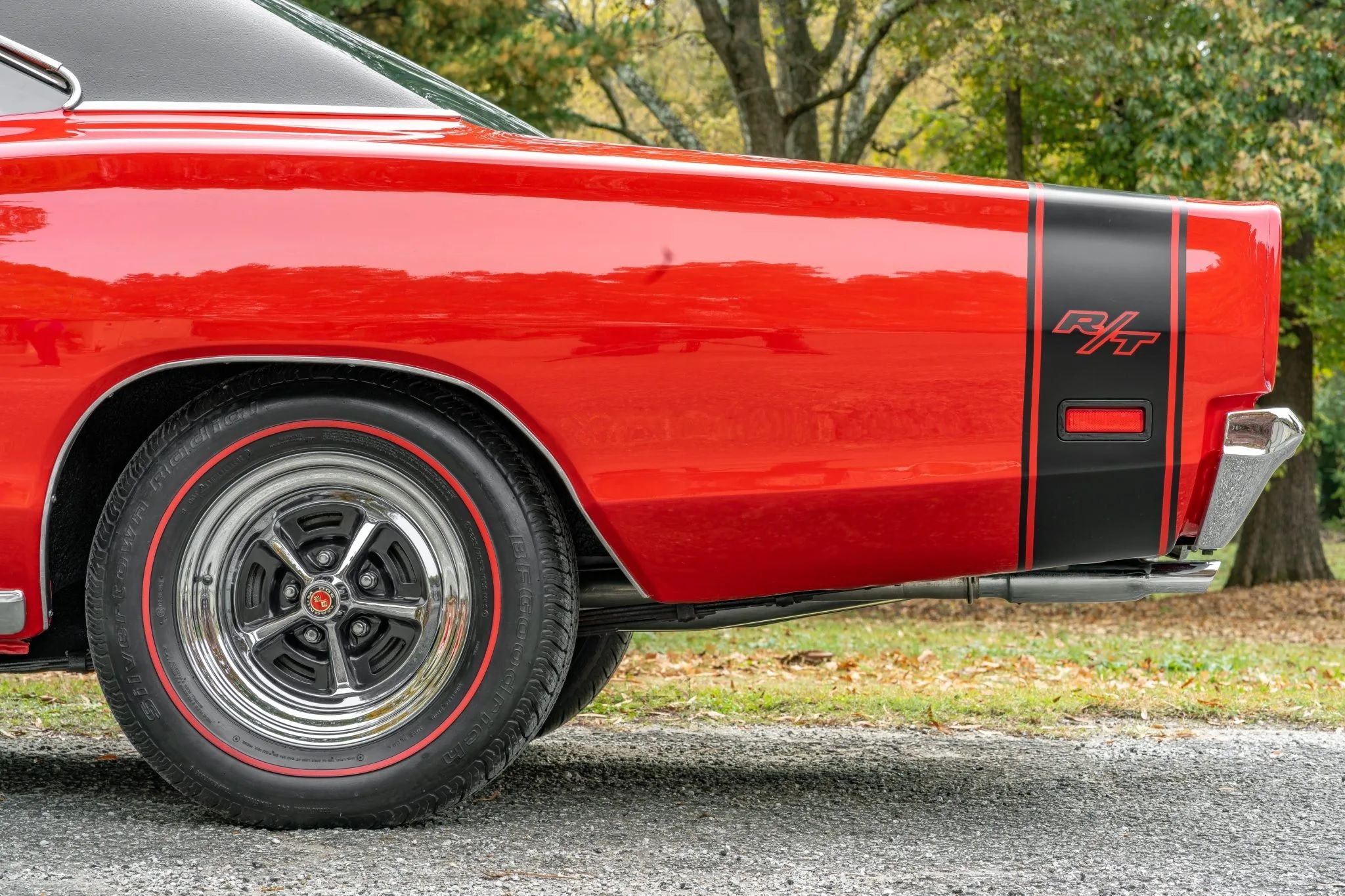 1969-dodge-coronet-rt-exterior-rear-quarter