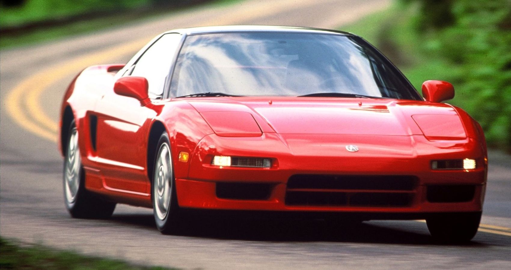 10 Classic Sports Cars Worth Collecting