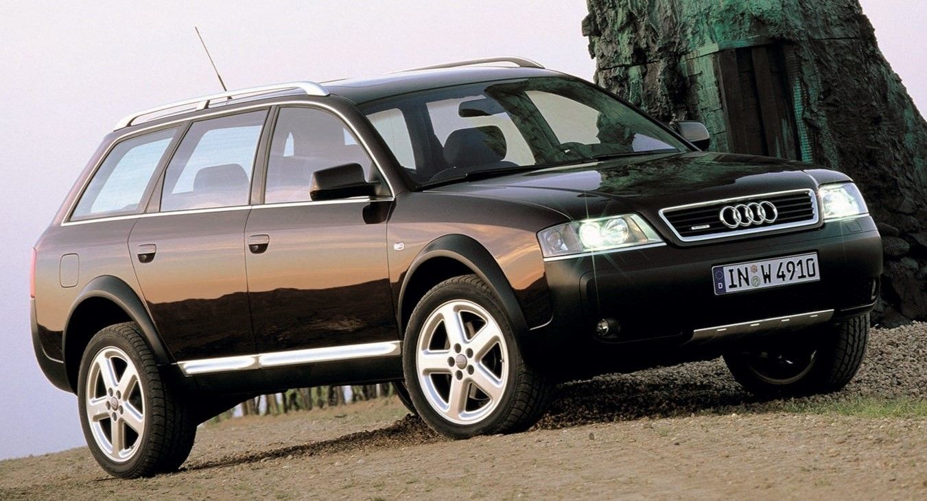 Black 2003 Audi allroad quattro parked outdoors