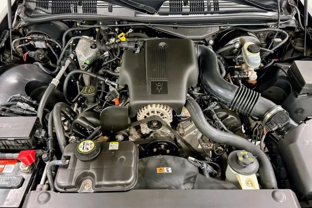 4.6 liter Ford V8 engine