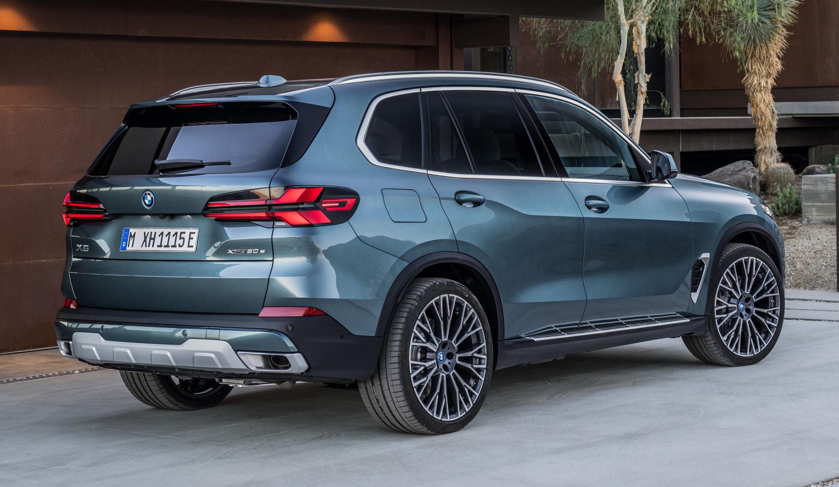 Blue 2023 G05 BMWX5 Luxury SUV