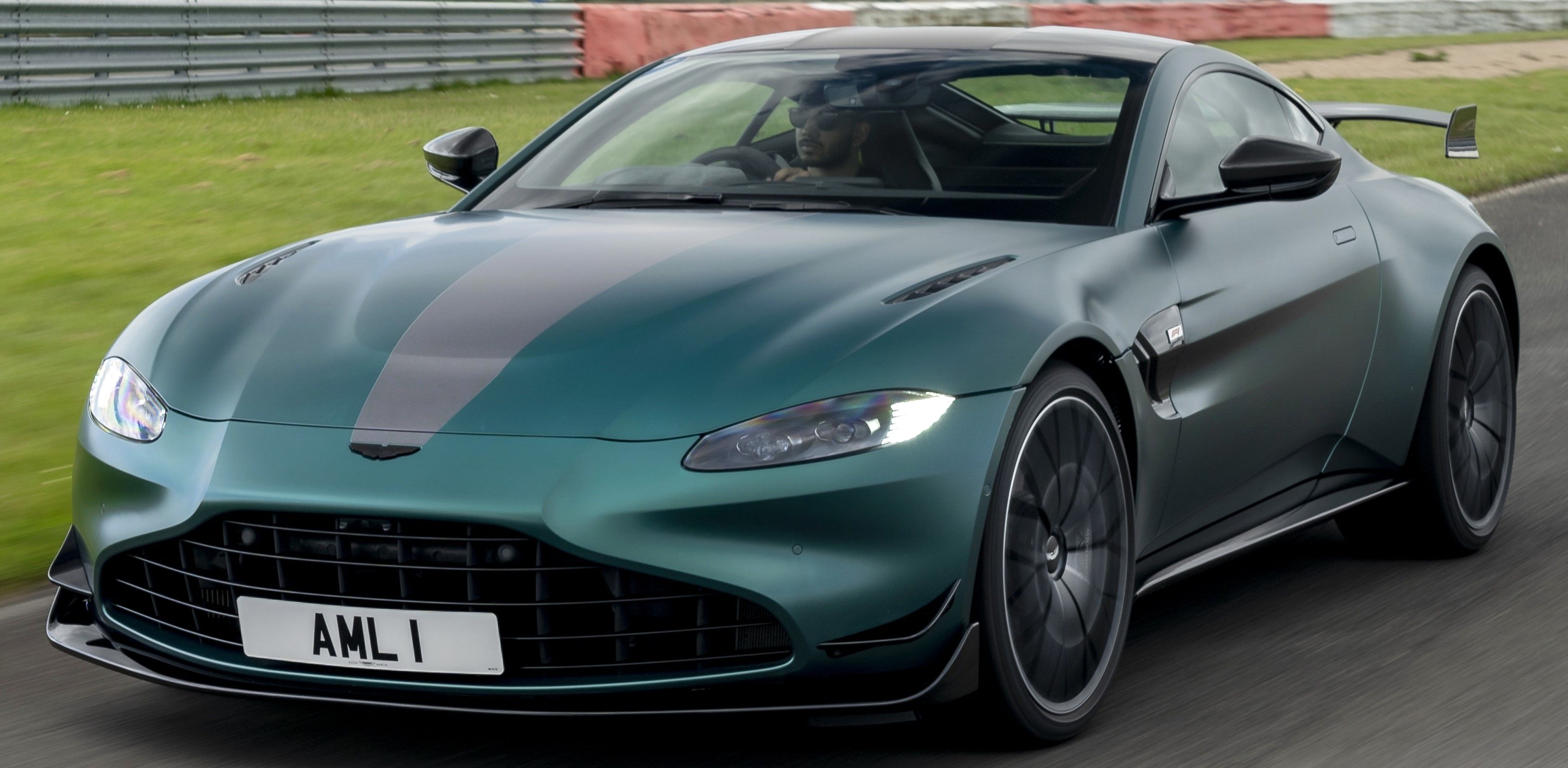 Suv sports car
