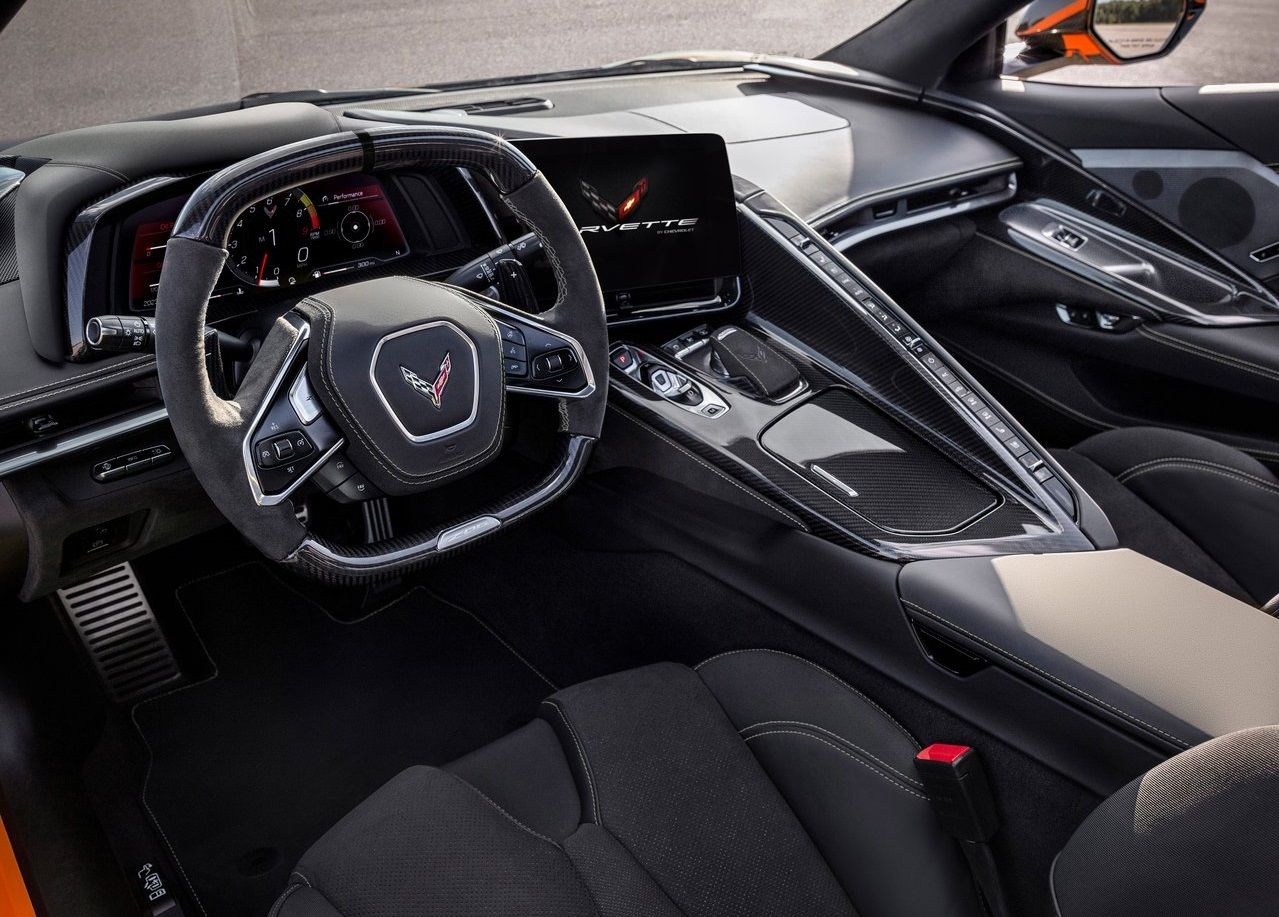 Chevrolet Corvette C8 - Interior