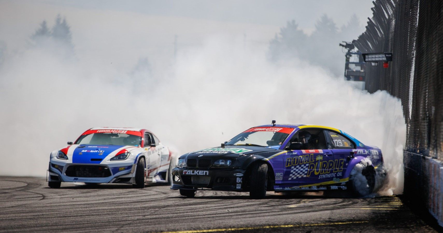 Modified BMW and Toyota 86 drifting in the US
