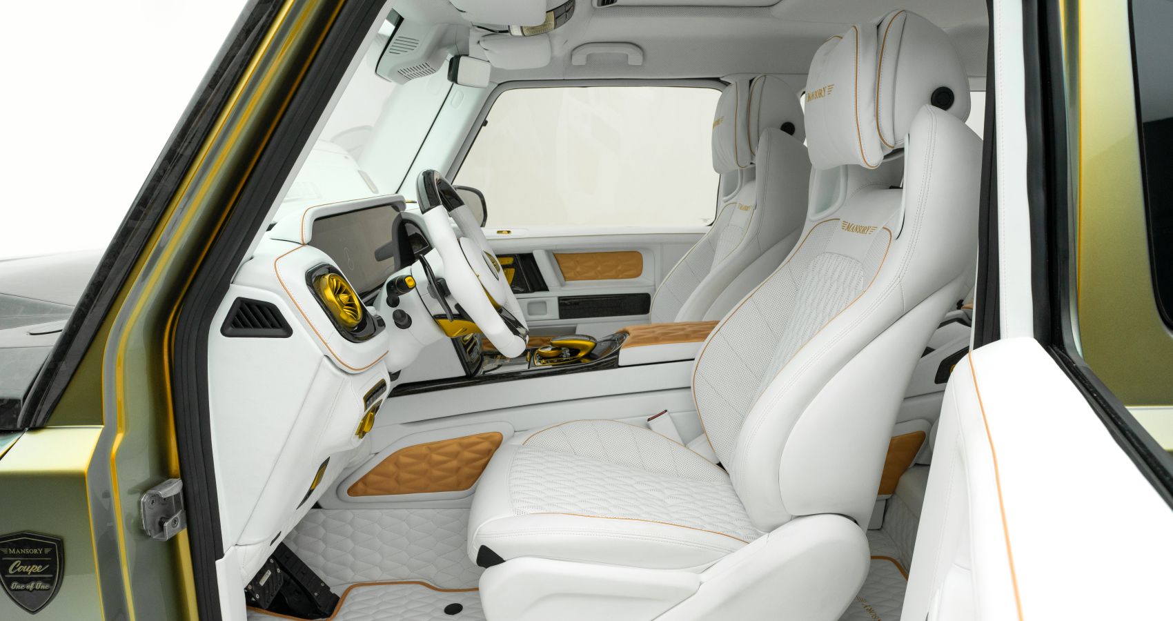 Mansory Gronos Coupe Evo C White Interior