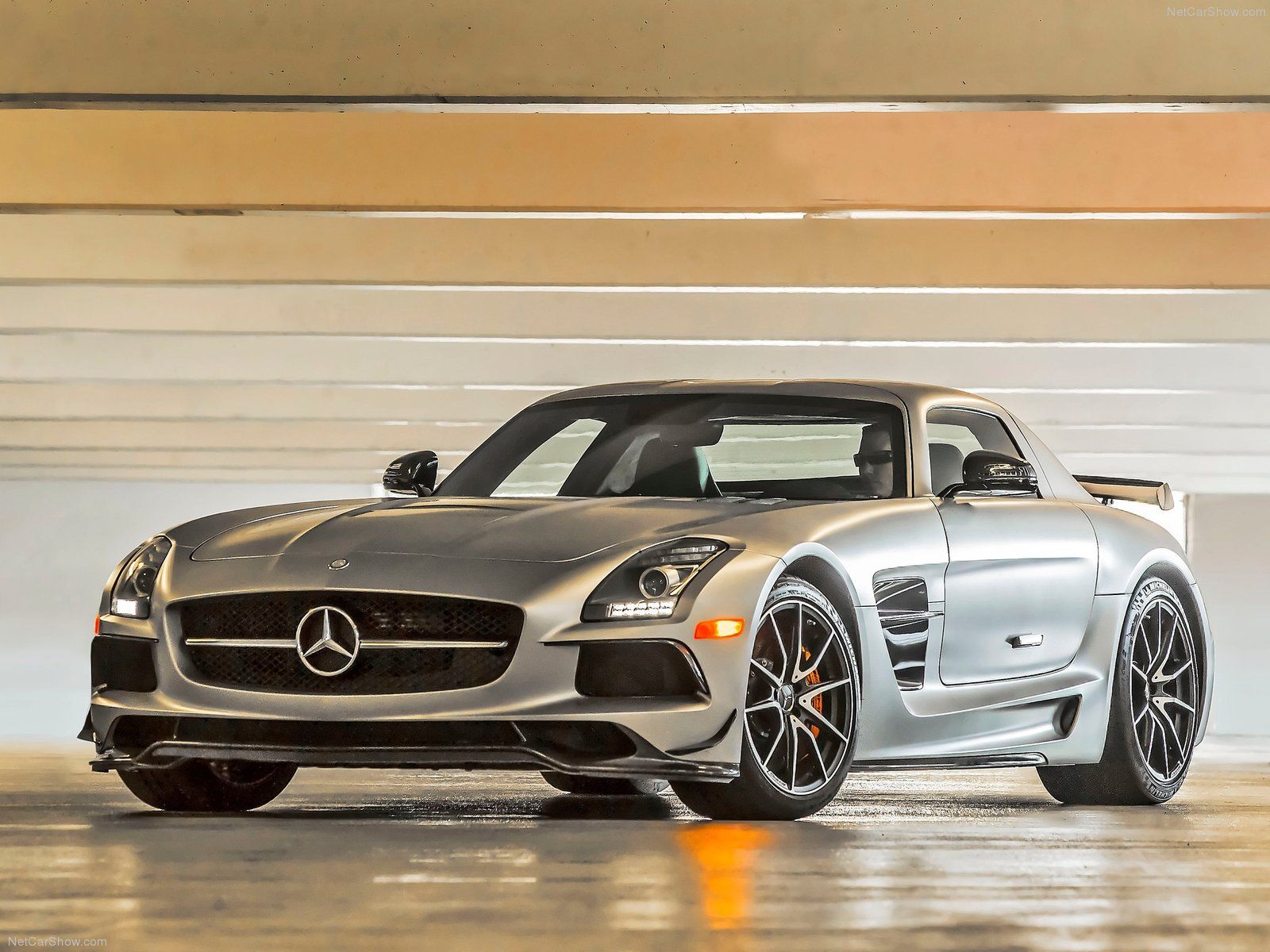 Mercedes Benz SLS AMG Black Series