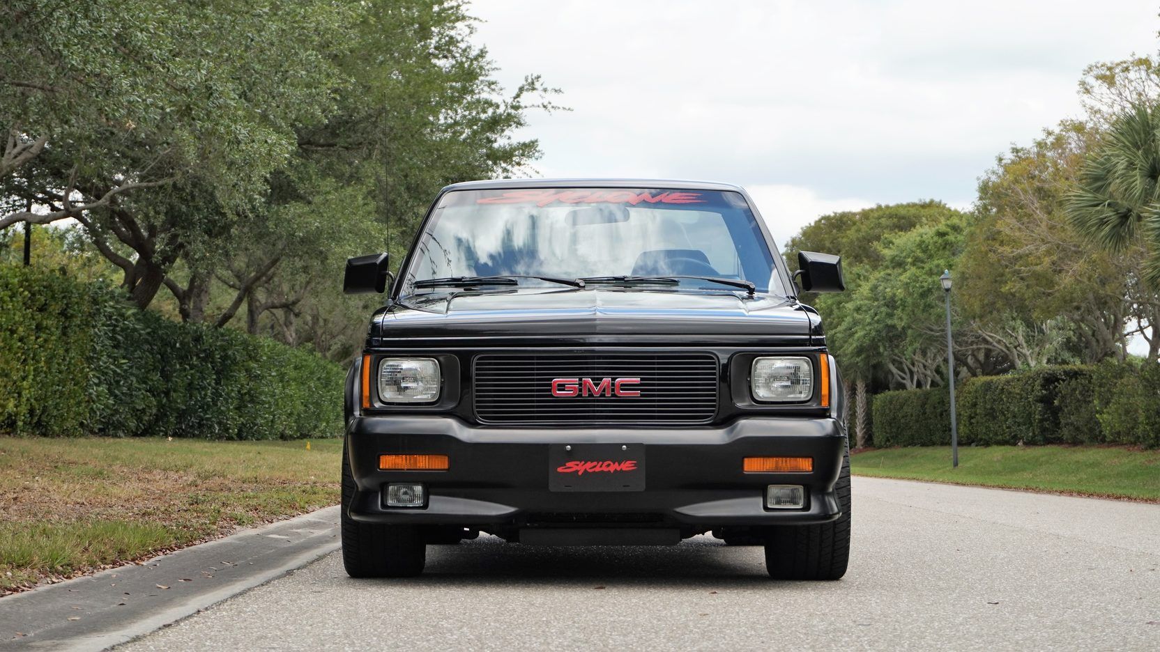 10 Reasons Why The GMC Syclone Was Ahead Of Its Time