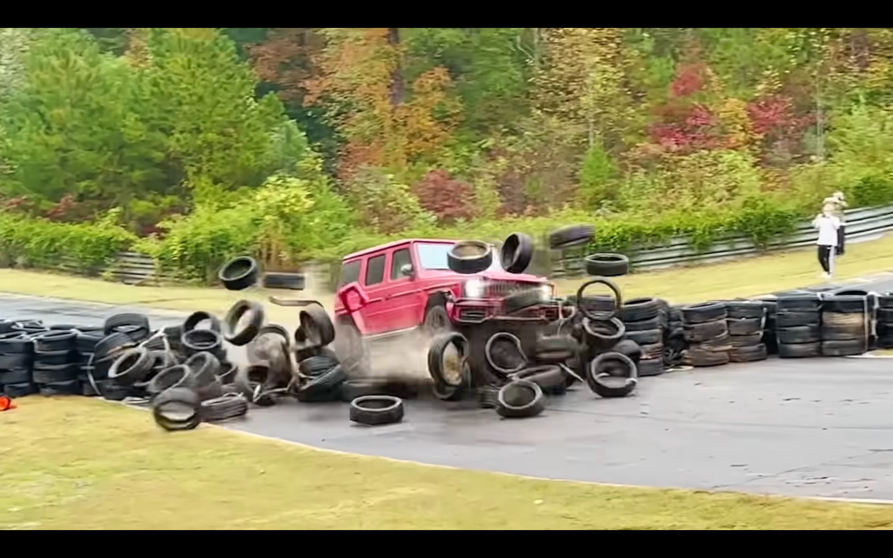 g wagon hitting tires on the track 