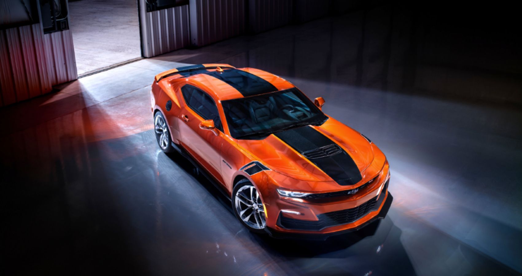 2023 Chevrolet Camaro orange exterior with black paintwork