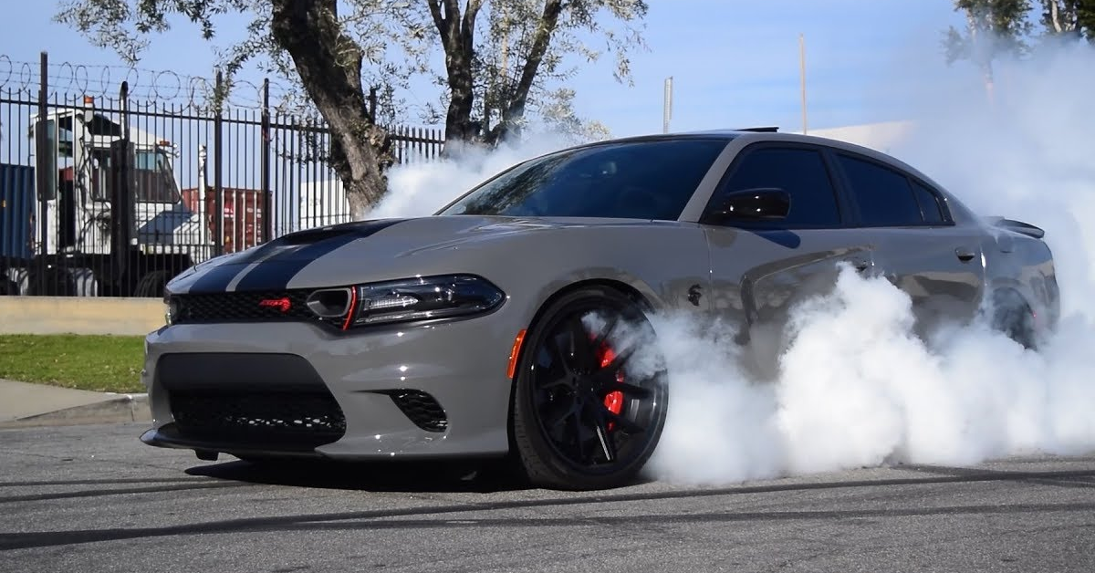 Dodge Charger Hellcat Redeye Burnout Cropped