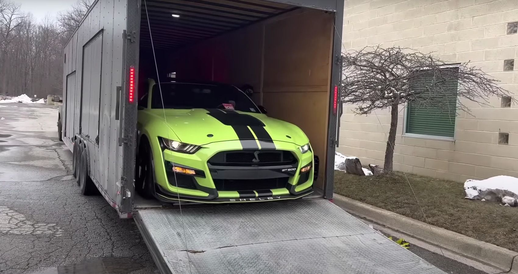 Lime green 1200 HP Ford Mustang Shelby GT500 Hulk