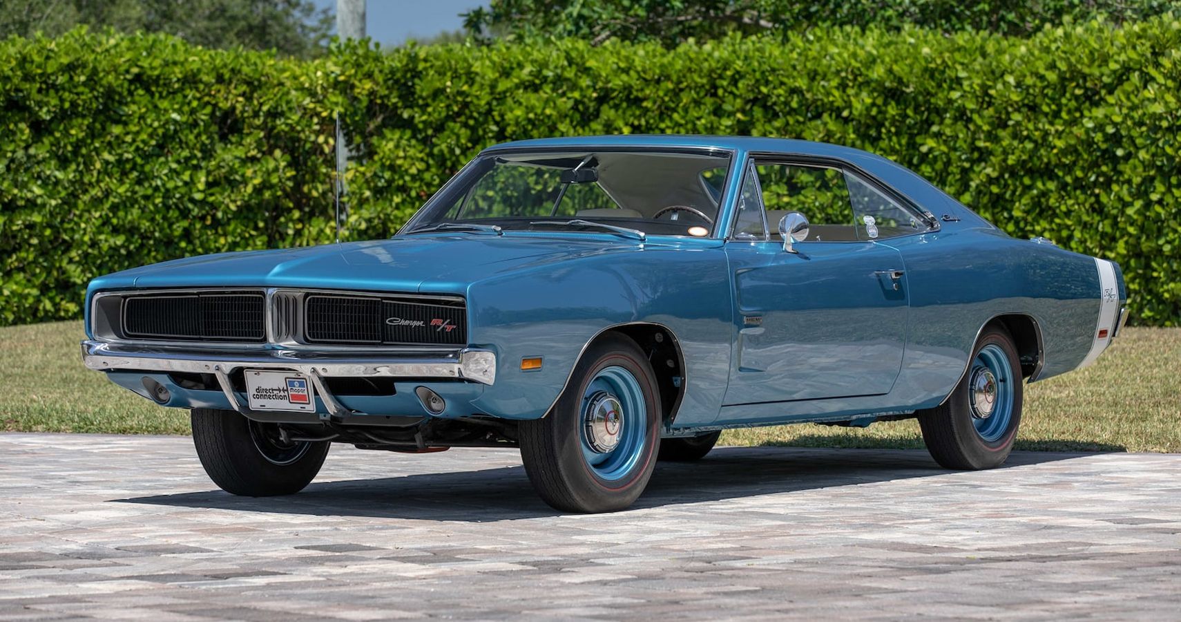 Blue 1969 Dodge HEMI Charger R/T Classic Muscle Car 