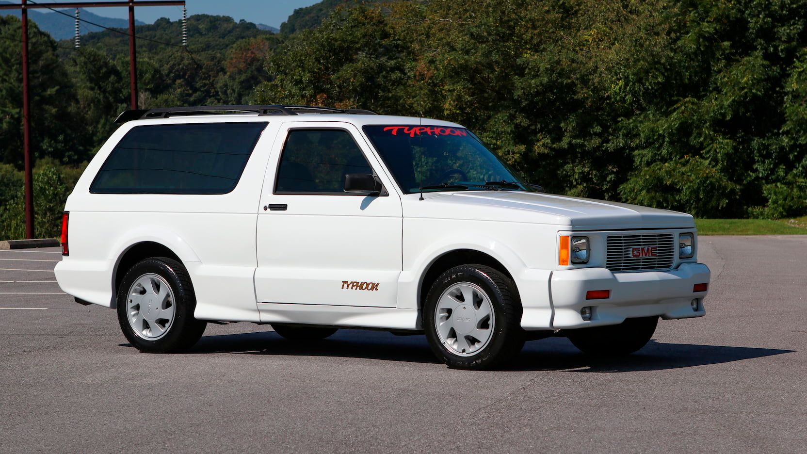 1993 GMC Typhoon Front View, White