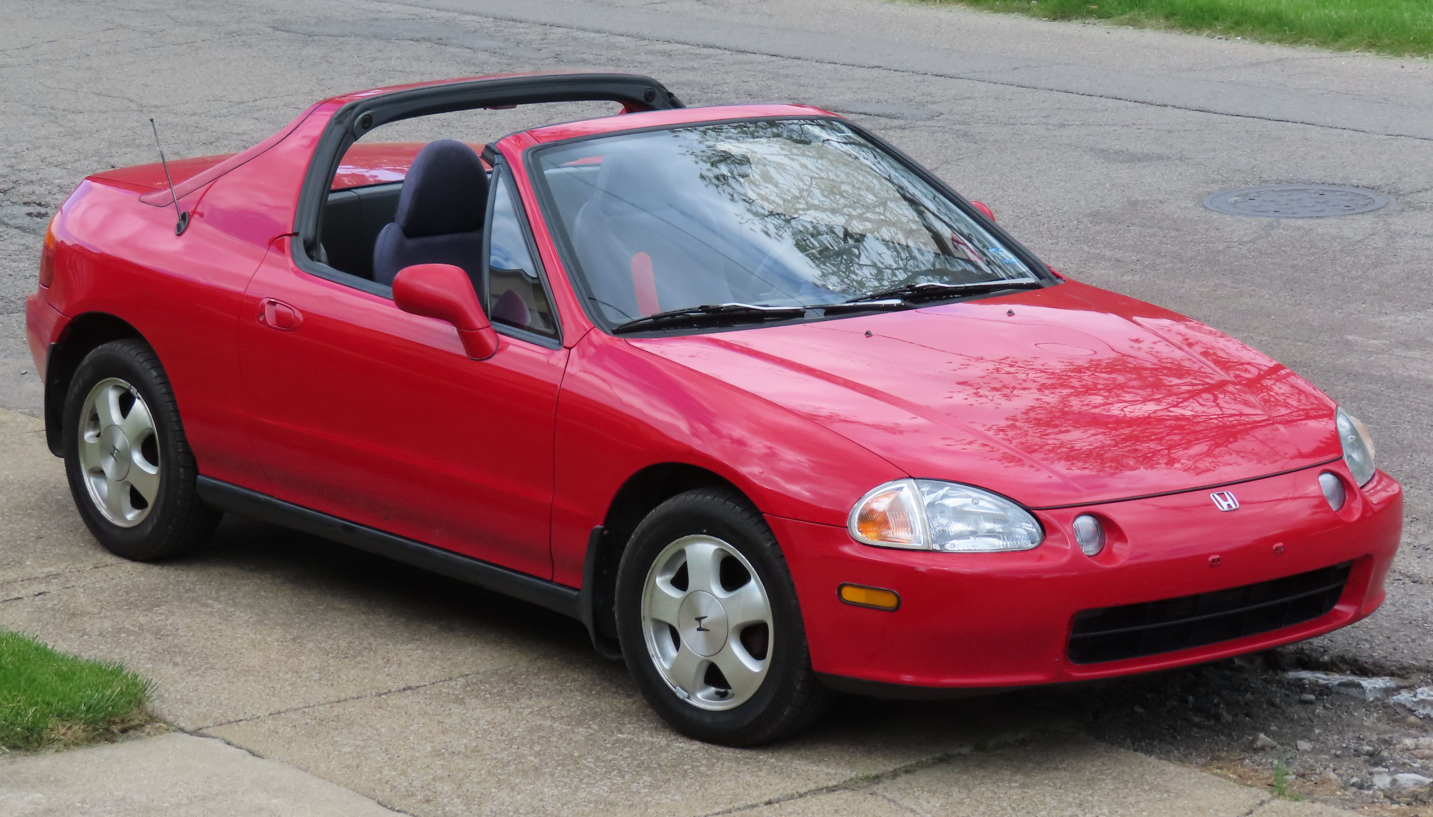 Used Honda CRX review: 1992-1998