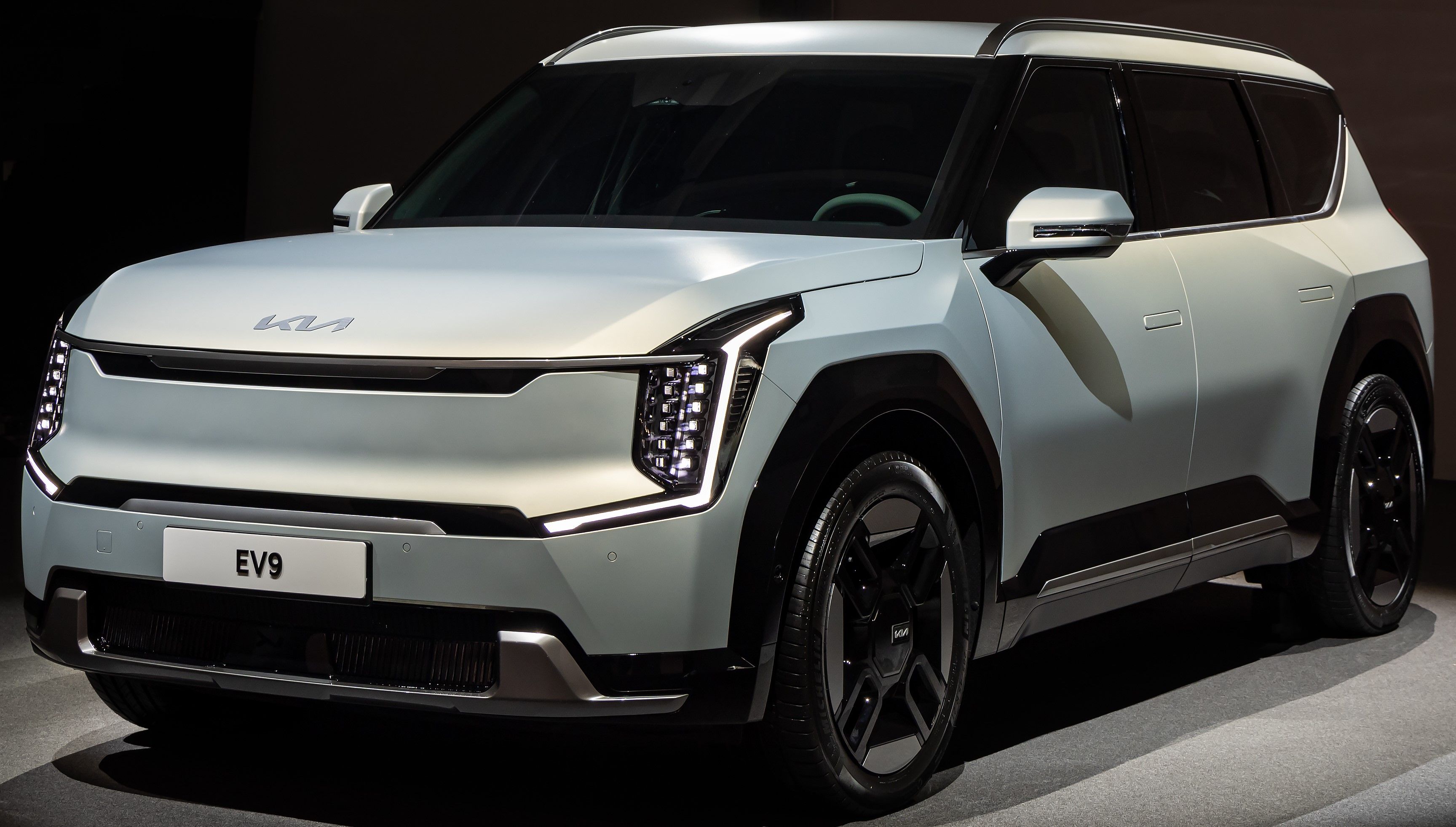 10 Reasons Why The Kia EV9 Will Be The Best Electric SUV In 2024
