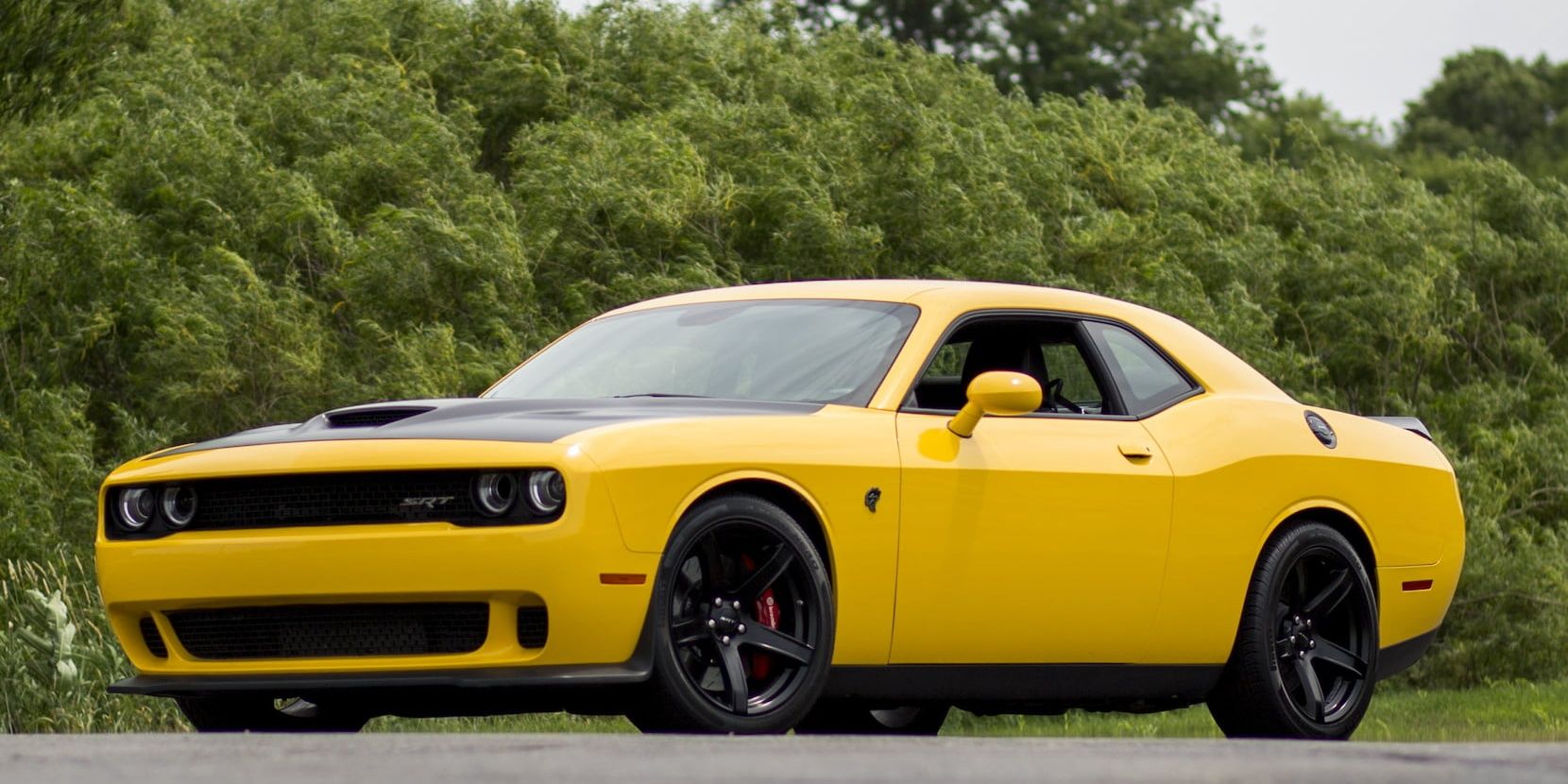 10 Production Muscle Cars With The Fastest Quarter-Mile Times