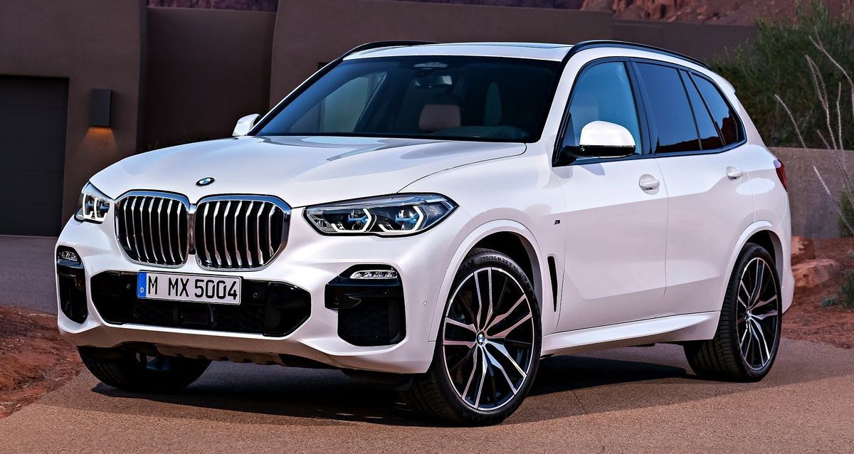 2019 BMW X5 Front Three Quarters