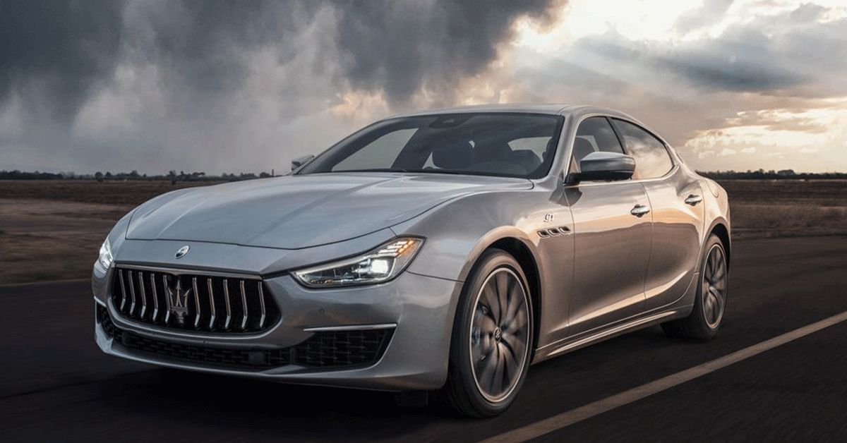 2023-Maserati-Ghibli-(Silver)---Front