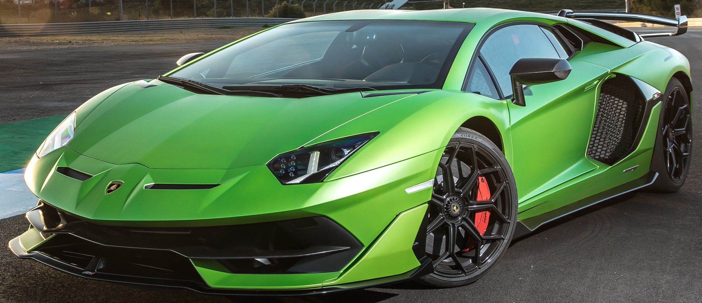 10 Supercars That Are Designed For Extreme Performance