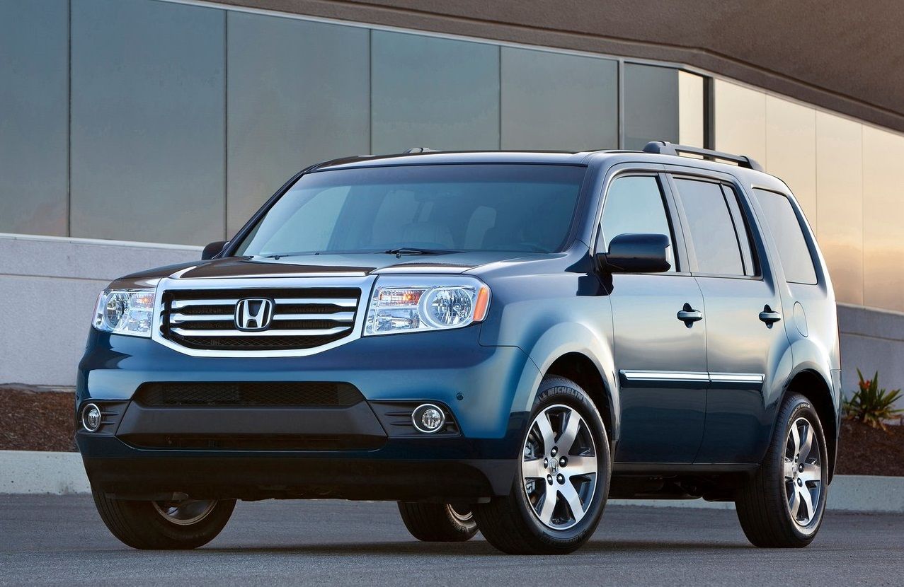 Honda Pilot - Front