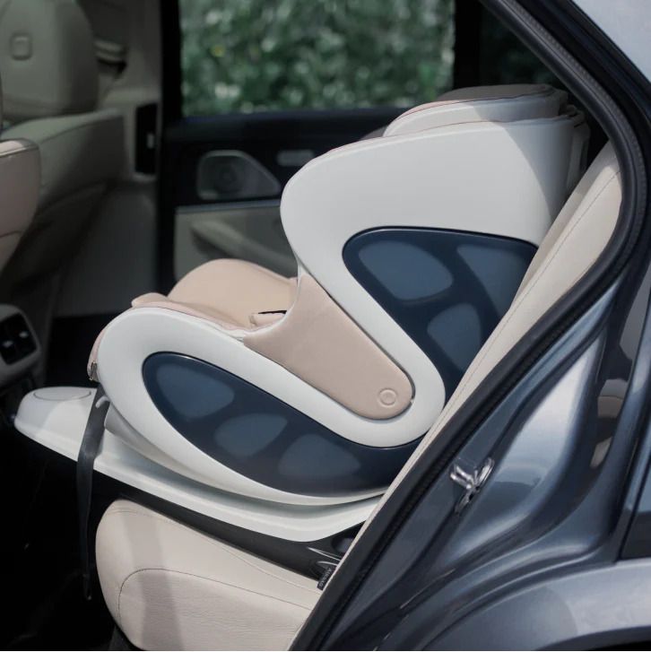 Frank Stephenson Design Babyshark Seat Side View In Car