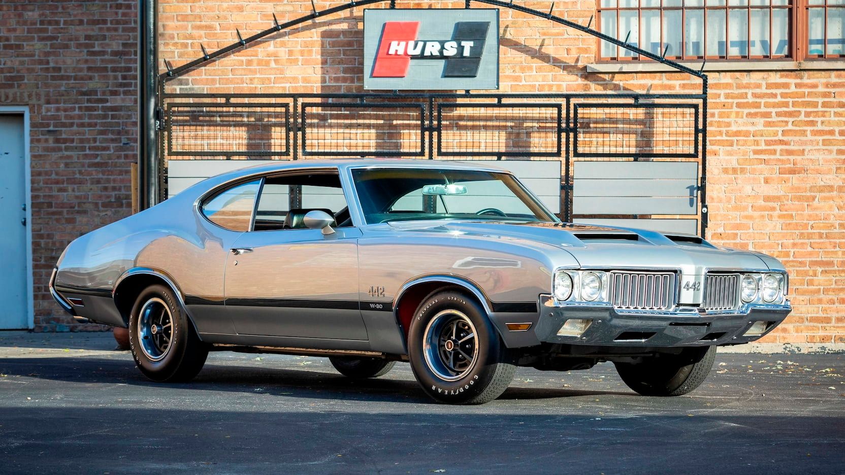 10 Iconic Muscle Cars From The 70s