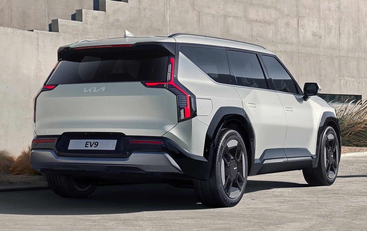 10 Things We Just Learned About The 2024 Kia EV9