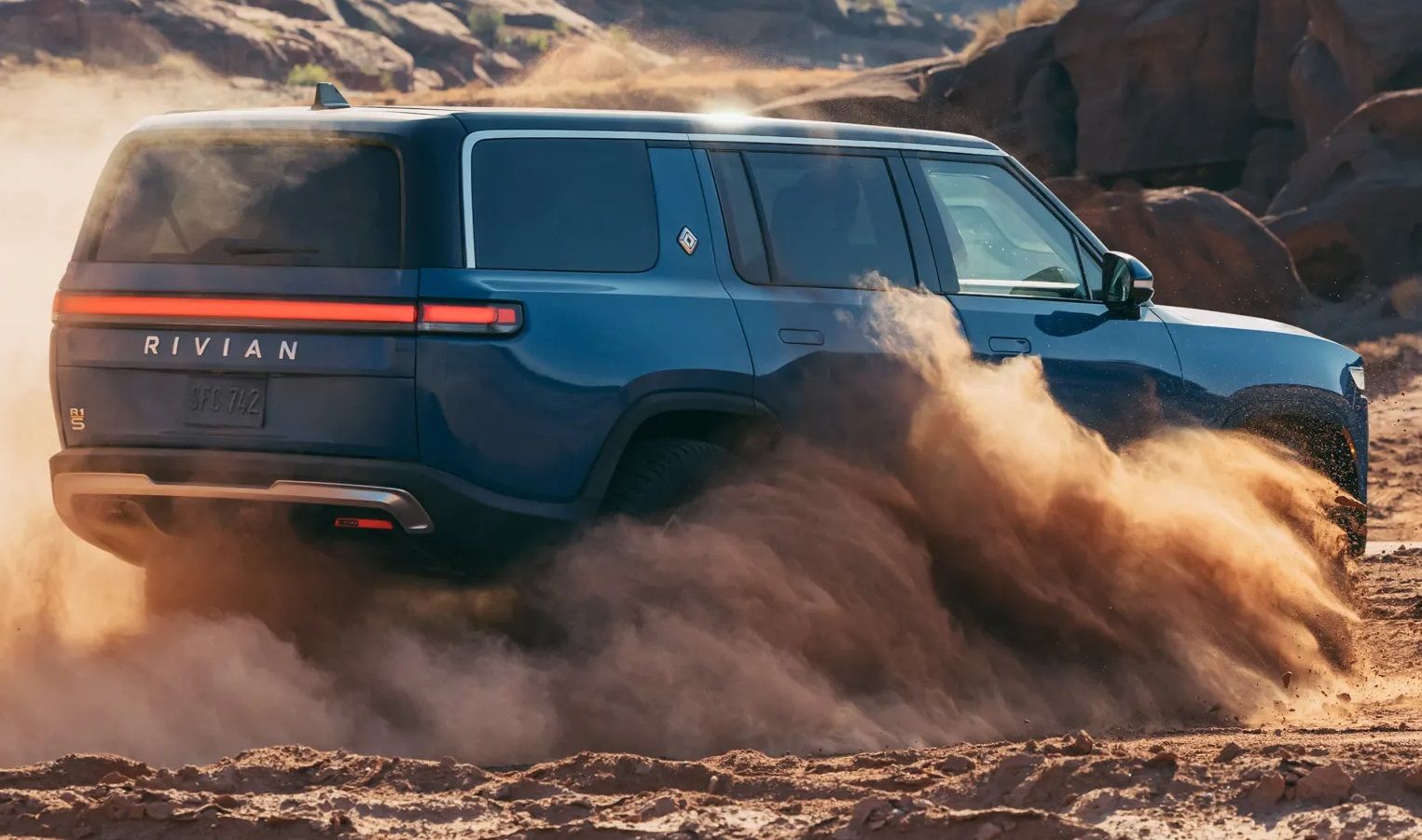 Off road luxury suv