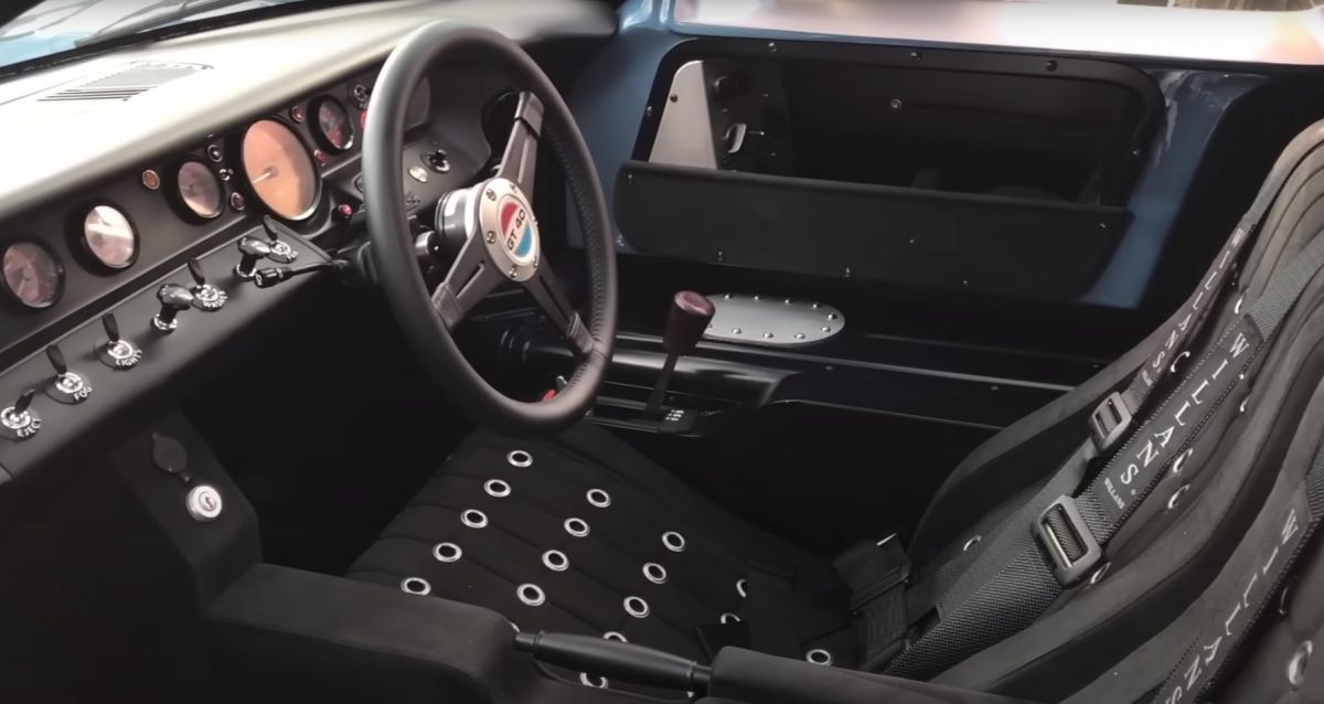 Ruffian GT40 Interior