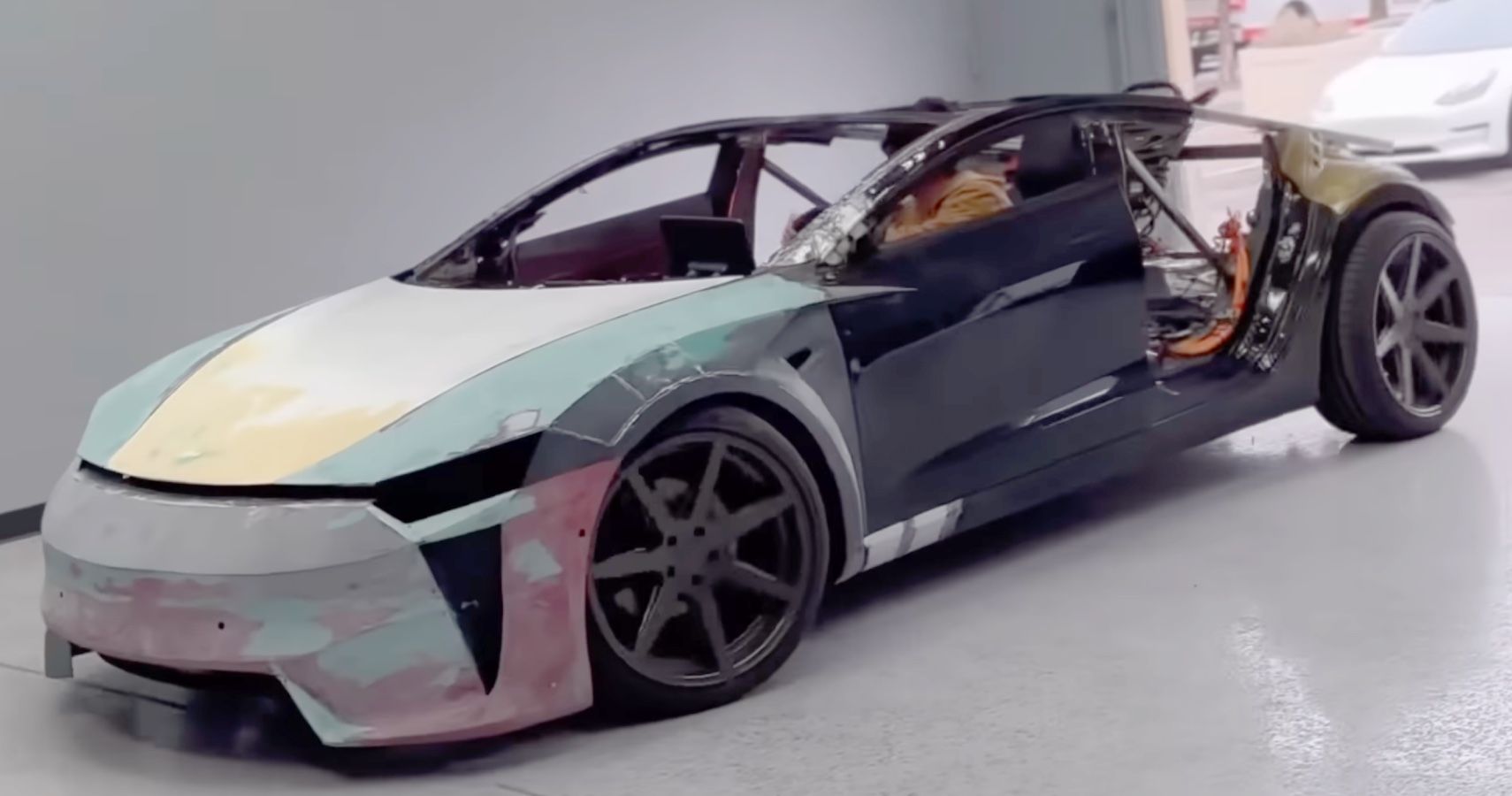 This Is What Happens If You Are An Impatient Tesla Roadster Customer