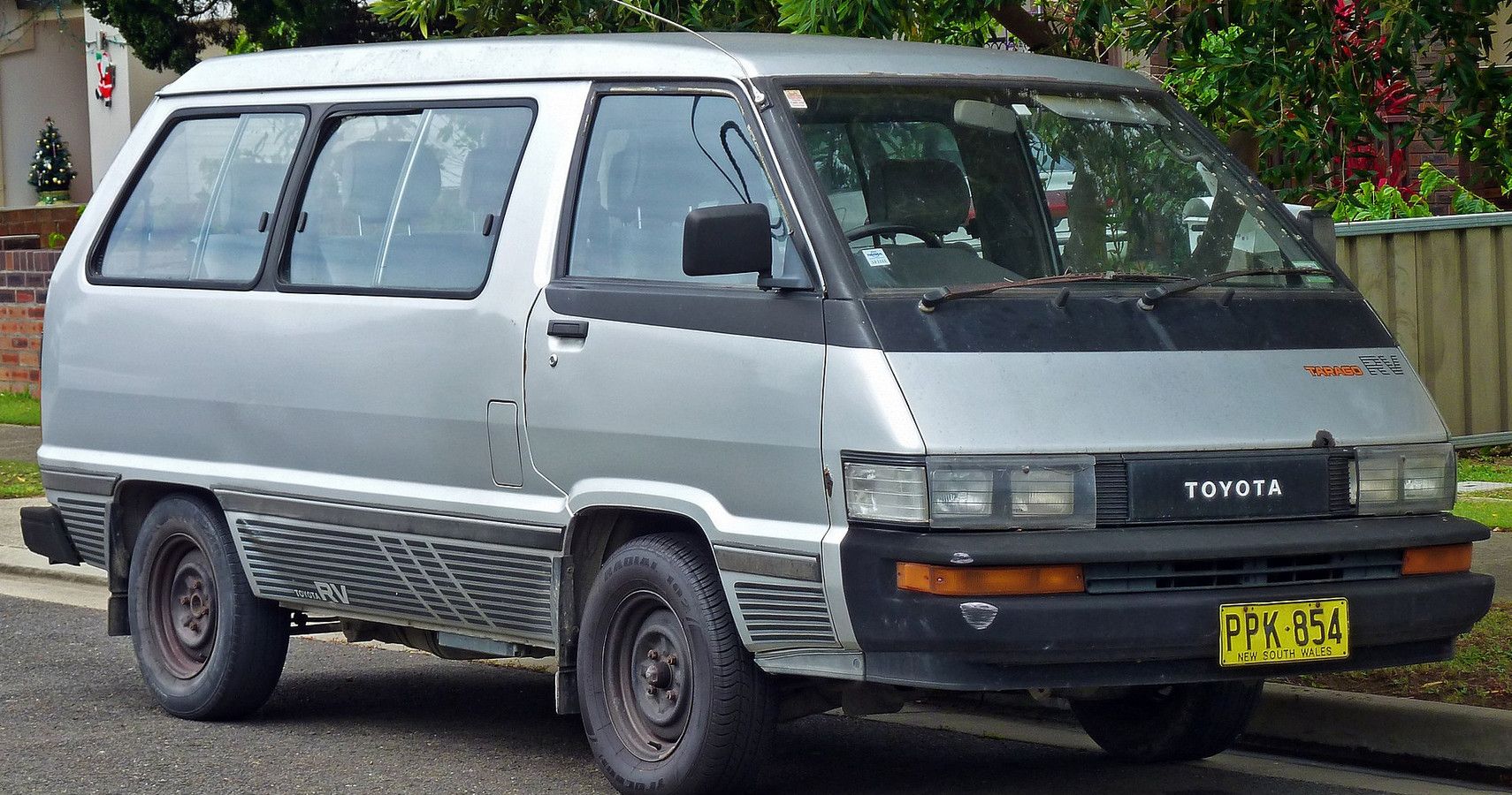 10 Awesome Cars That Changed The World As We Know It