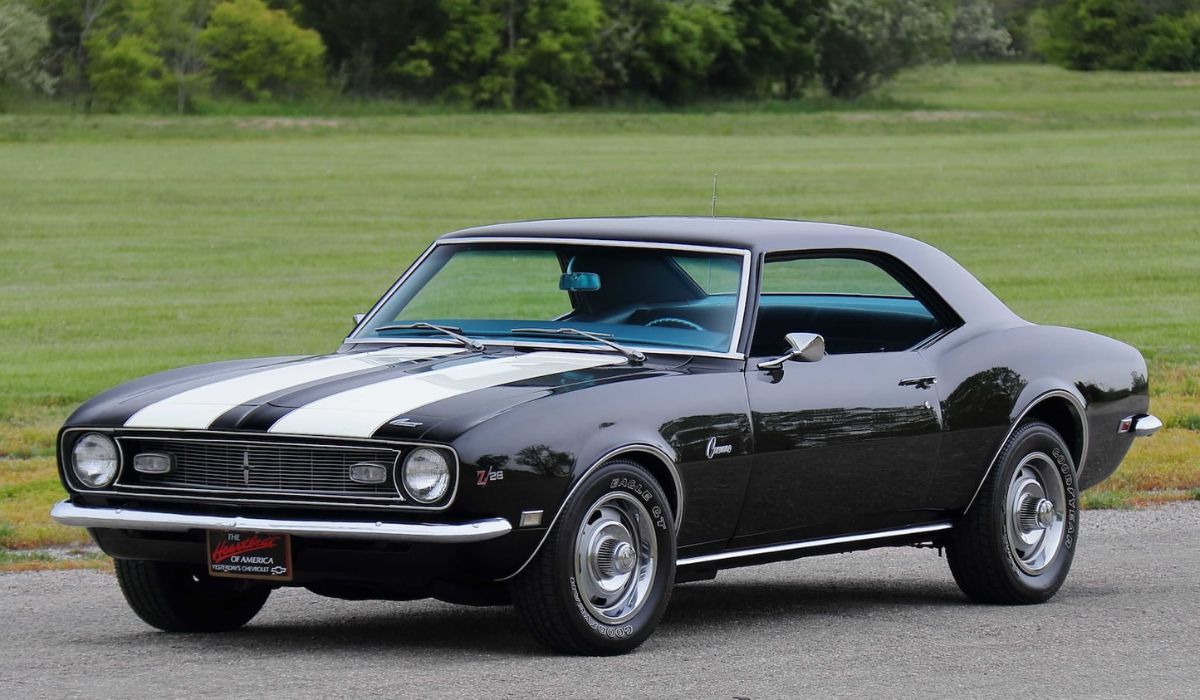 10 Cheap Classic Cars That Outperform Pontiac GTOs