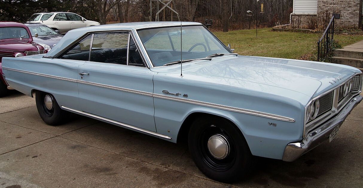 1966_Dodge_Coronet_440