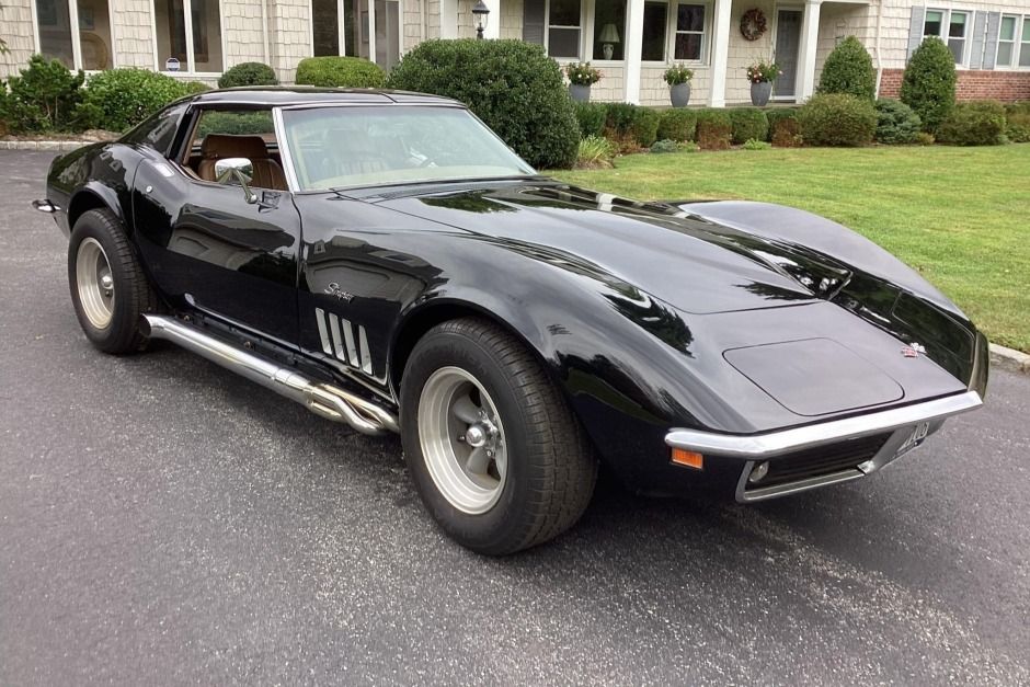 10 Classic Chevy Corvettes That Can Stand the Test Of Time