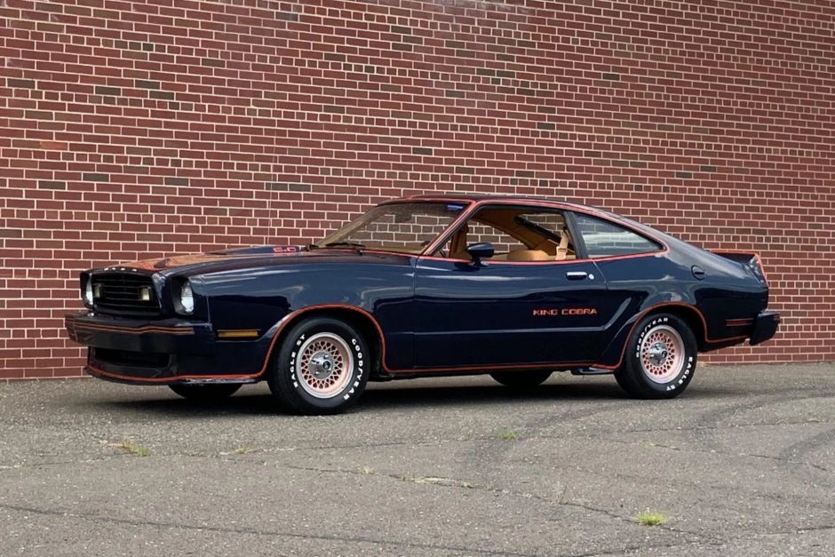 1978 ford mustang king cobra black brick wall