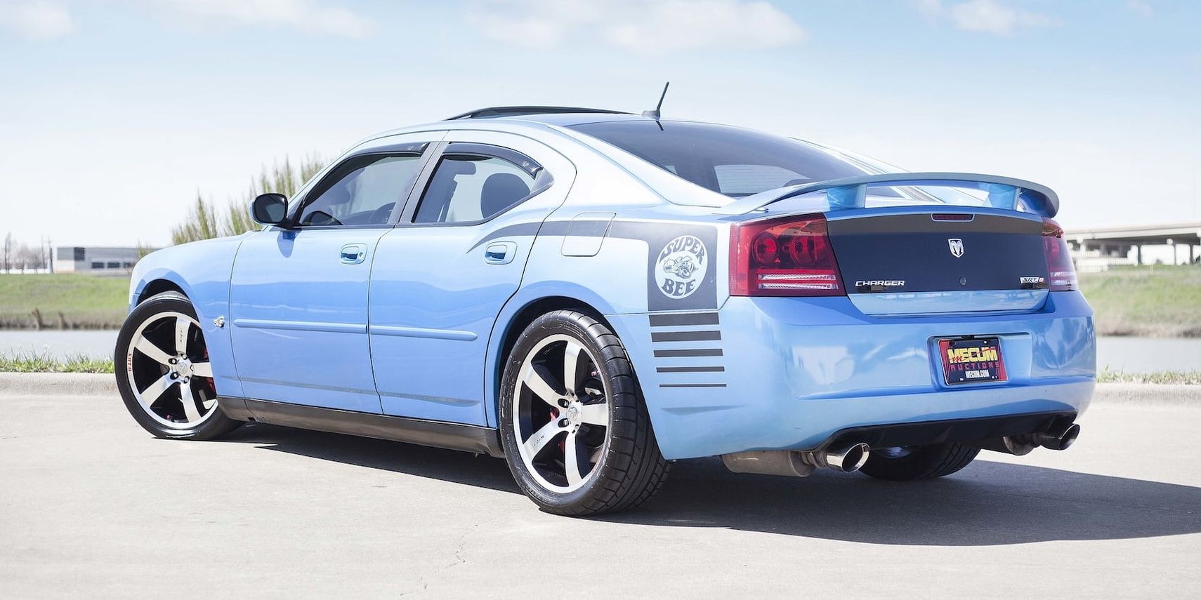 2008 Dodge Charger SRT-8 Super Bee Trim