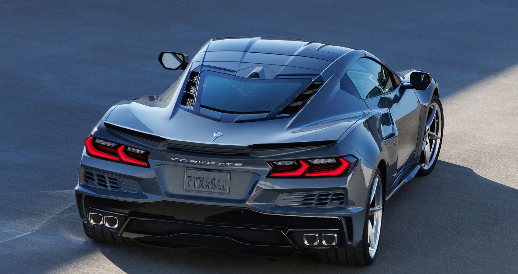 2020-2024 CHEVROLET CORVETTE C8 Z51 / Z06 and REAR OF CARS WITH