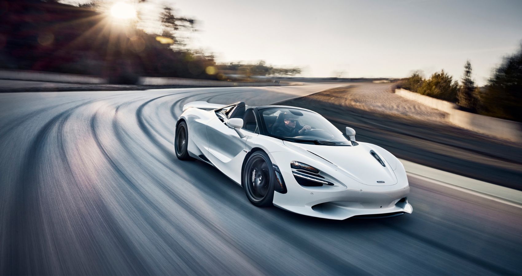 Front quarter view of the 2024 McLaren 750S Spider