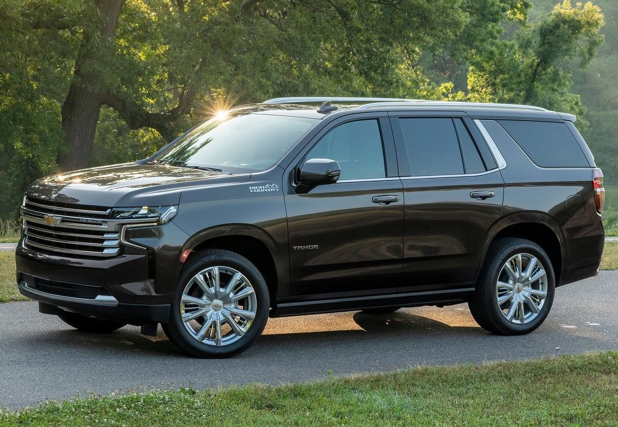 Chevrolet Tahoe - Front