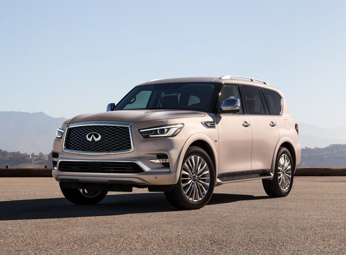 Gold 2022 Infiniti QX80 front view